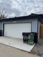 12903-1123A 123a St NW in Edmonton, AB - Building Photo - Building Photo