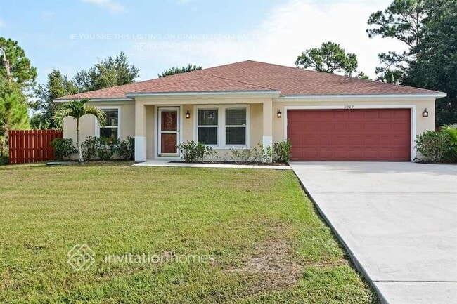 property at 1507 SW California Blvd