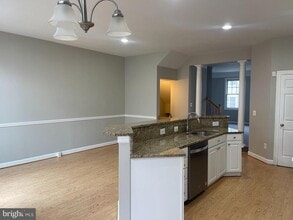 4307 Thomas Brigade Ln in Fairfax, VA - Building Photo - Building Photo