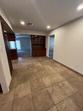 8900 Campus Park Ct in Bakersfield, CA - Building Photo - Building Photo