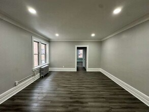 The Millennium in East Orange, NJ - Foto de edificio - Interior Photo