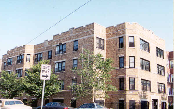 7754 South Colfax in Chicago, IL - Building Photo