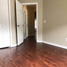 105 Cimmaron Dr in Goodlettsville, TN - Building Photo - Building Photo