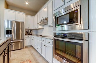 11831 Frost Aster Dr in Riverview, FL - Building Photo - Building Photo