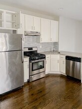 5162 N Leavitt St, Unit 5158-1 in Chicago, IL - Building Photo - Building Photo