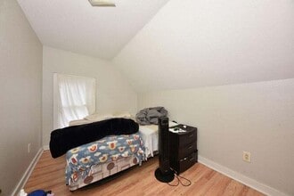 2166 S 6th St in Milwaukee, WI - Building Photo - Building Photo