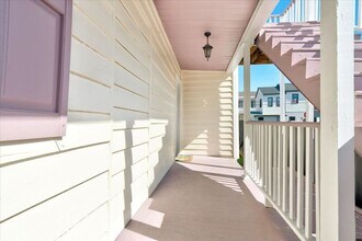 8 Sires St in Charleston, SC - Building Photo - Building Photo