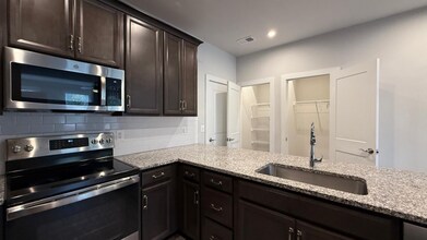 628 Noush Ct in Charlottesville, VA - Building Photo - Building Photo