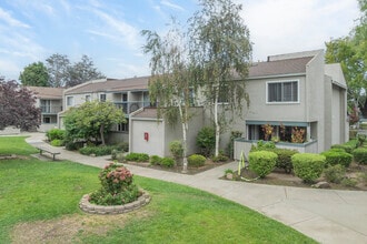 Windsor Garden Apartments in Fremont, CA - Foto de edificio - Building Photo