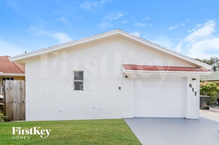617 S A St in Lake Worth Beach, FL - Building Photo