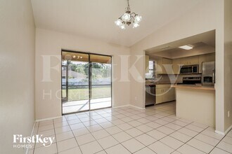 241 SE 1st Ave in Cape Coral, FL - Building Photo - Building Photo