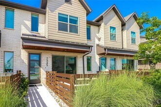 7345 Ventura Ln in Grand Prairie, TX - Building Photo - Building Photo