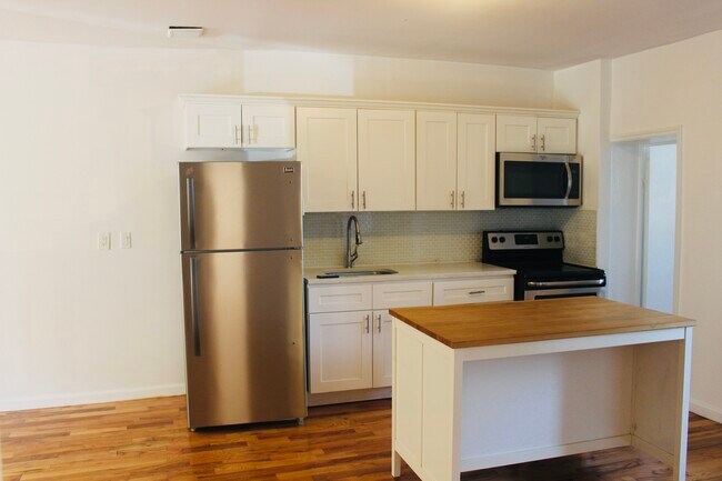273 E 39th St in Brooklyn, NY - Building Photo - Building Photo