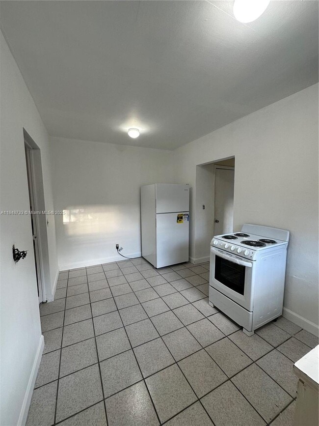 property at 1436 NW 39th St