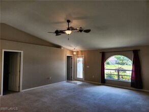 1023 NW 20th Terrace in Cape Coral, FL - Building Photo - Building Photo