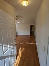 330 N Honeycomb Cir in Sequim, WA - Building Photo - Building Photo