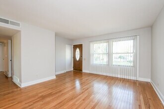 11166 Prentice Dr in St. Louis, MO - Building Photo - Building Photo