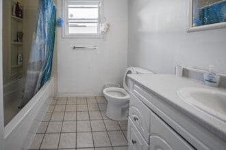 39 Oxen Pond Rd in St John's, NL - Building Photo - Building Photo