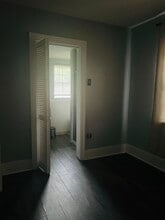 839 Violet St in Baton Rouge, LA - Building Photo - Building Photo