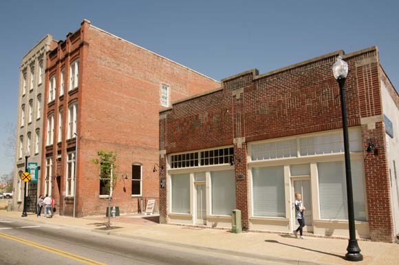 The Lofts at East Point in Suffolk, VA - Foto de edificio