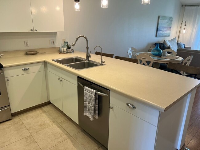 43 Polohina Ln in Lahaina, HI - Building Photo - Building Photo