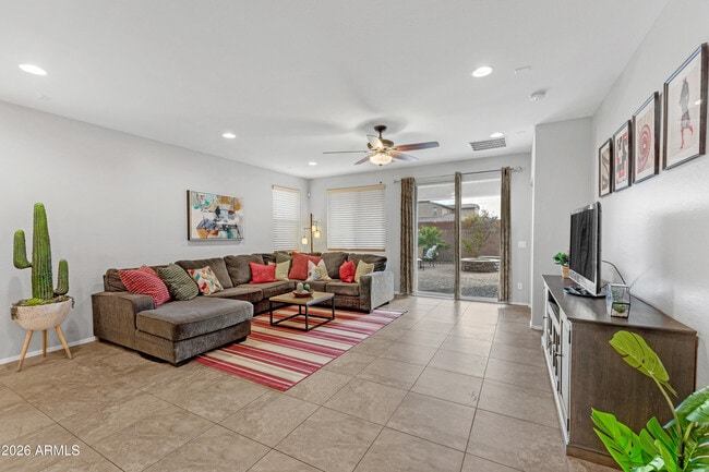 7657 S Debra Dr in Gilbert, AZ - Building Photo - Building Photo