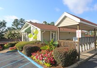 Leasing Center - Mountain Woods Apartamentos in Birmingham, Alabama