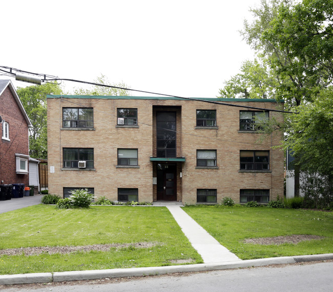 44 Arcadian Cir in Toronto, ON - Building Photo - Building Photo