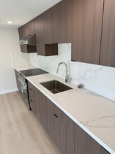 1063 Gilman Dr in Daly City, CA - Building Photo - Building Photo