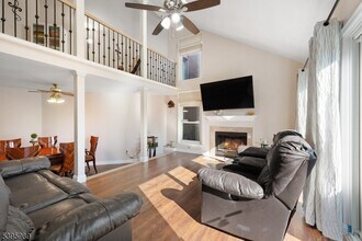 4141 Bloomingdale Dr in Hillsborough Township, NJ - Building Photo - Building Photo