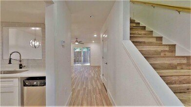 1913 Hearthstone Dr in Austin, TX - Building Photo - Building Photo