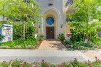 Le Beauvoir Luxury Apartments in Los Angeles, CA - Foto de edificio - Building Photo