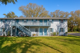 101 S Forest St in Plant City, FL - Building Photo - Building Photo