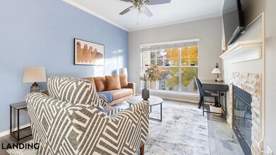 3201 Duval Rd in Austin, TX - Building Photo - Building Photo