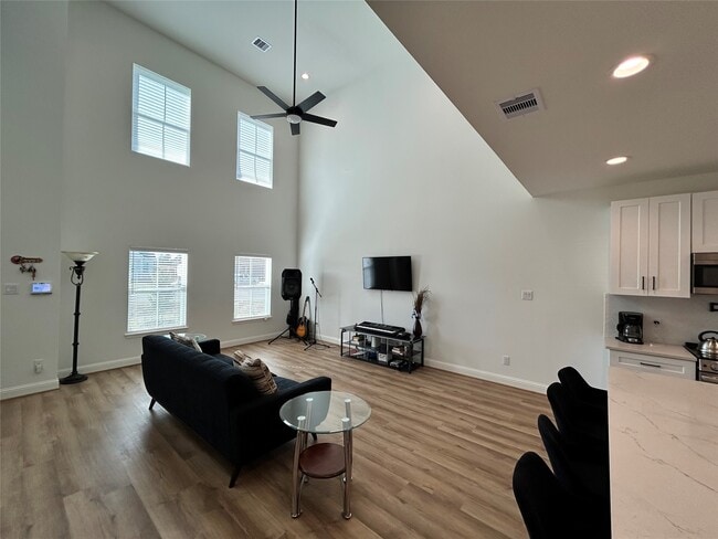 12011 Rockview Dr in Conroe, TX - Building Photo - Building Photo