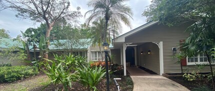 122 Ridge Dr in Naples, FL - Foto de edificio - Building Photo
