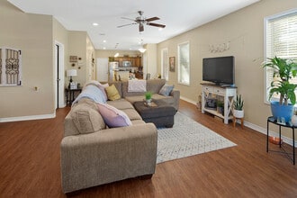 401 Foch St in Bryan, TX - Building Photo - Building Photo