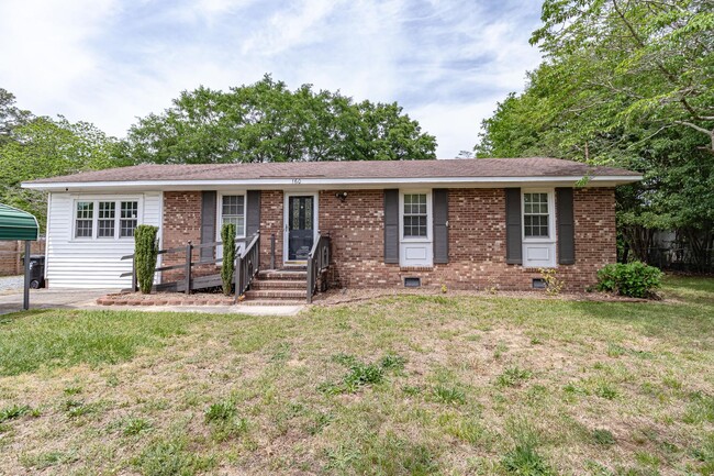property at 160 Oak Cir Dr