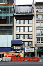 18 E 23rd St in New York, NY - Building Photo - Building Photo