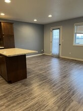 1624 3rd St NW in Watertown, SD - Foto de edificio - Building Photo