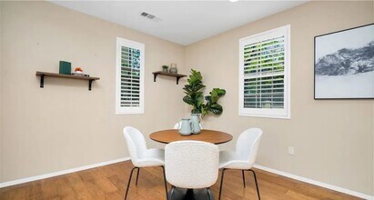 66 Full Moon in Irvine, CA - Building Photo - Building Photo