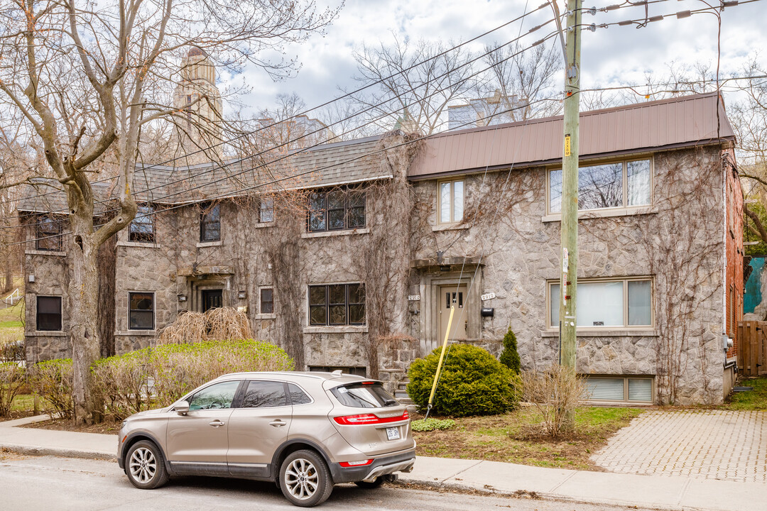 2900 Lacombe Av in Montréal, QC - Building Photo