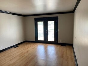 613 Hillsboro Rd in Franklin, TN - Building Photo - Building Photo