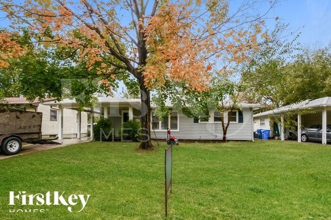 property at 2555 Patterson Rd