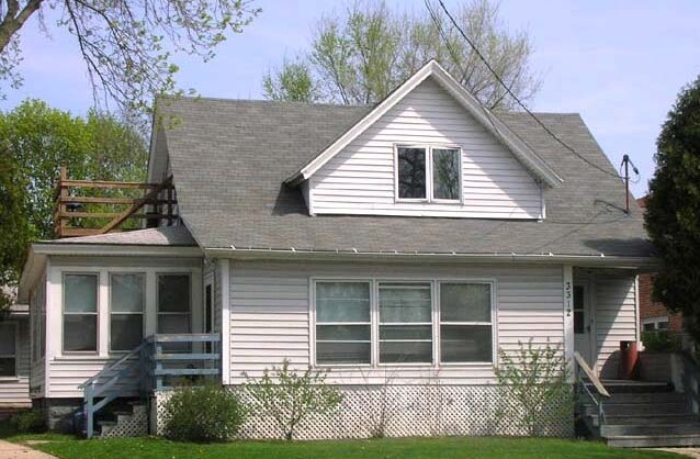 3312 Milwaukee St in Madison, WI - Building Photo