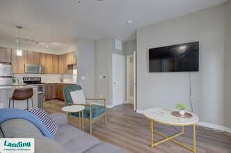 1111 Austin Hwy in San Antonio, TX - Building Photo - Building Photo