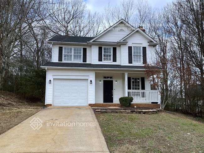 property at 3213 Piercy Woods Ct