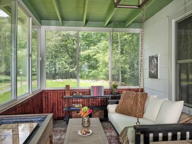 3169 Spruce Cabin Rd