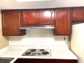 66 Rittenhouse Dr in Willingboro, NJ - Building Photo - Building Photo