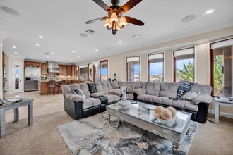 30420 Longhorn Dr in Canyon Lake, CA - Building Photo - Building Photo